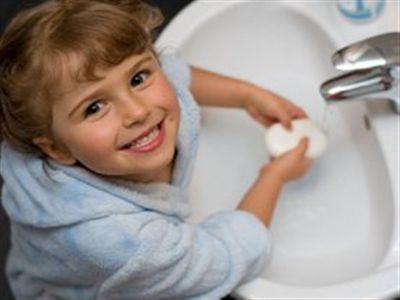 Veli ve Öğretmenlere Temizlik Uyarısı: 'Ellerini yıkamaya alışsınlar'