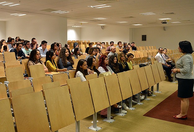 2 bin 582 Yabancı Akademisyen Türkiye'de Eğitim Veriyor