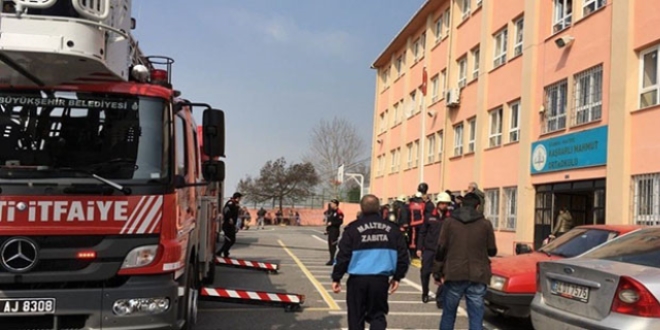 İstanbul'da okul yangını