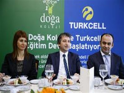 Doğa Koleji ve Turkcell İşbirliği ile 'Mobil Eğitim' Devri Başlıyor