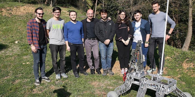 İTÜ öğrencilerinden 'insansız kara aracı'