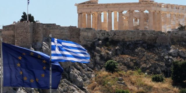 Turizmcinin Gözü  Yunanistan’daki Referandumda