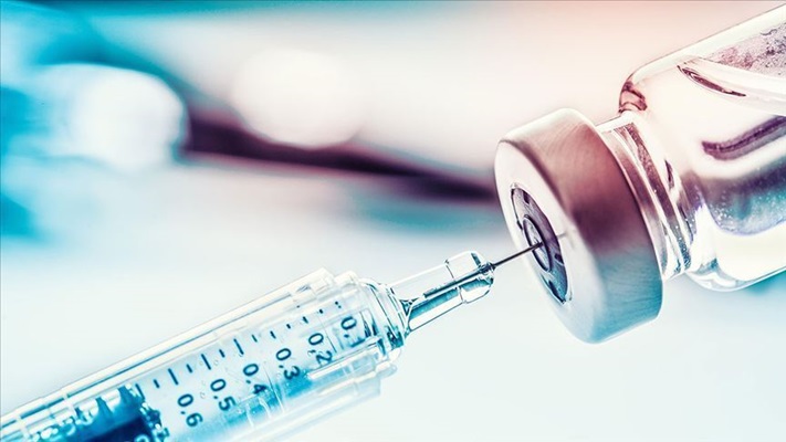 Çin'de devlete ait ilaç firması Sinopharm Kovid-19 aşısı rezervasyonlarına başladı