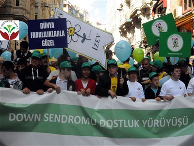 Down Sendromu Dostluk Yürüyüşü 