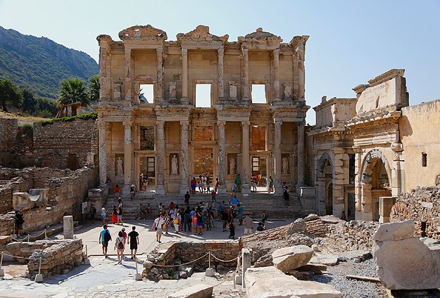 Efes'in Hedefi Dünya Miras Listesine Girmek