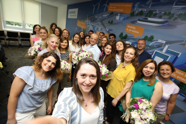 Siemens Türkiye'den geleceğin kadın mühendislerine desteğiü
