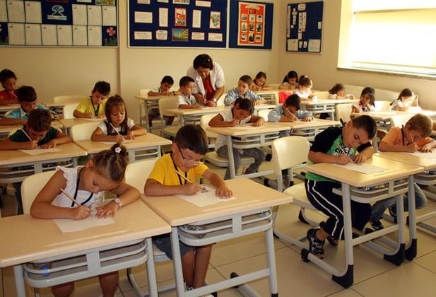 Özel okullardaki öğrenci artışı devlet okullarını geçti