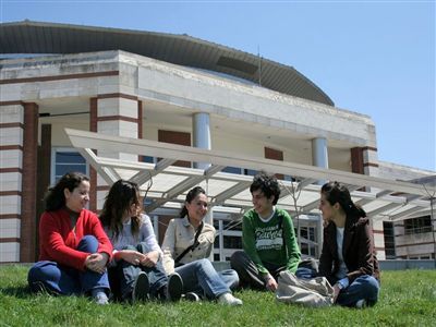 Sabancı Vakfı'ndan Karşılıksız Burs