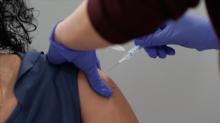 Kovid-19 aşısının 'kemoterapiden bir hafta önce veya sonra yaptırılması' tavsiyesi
