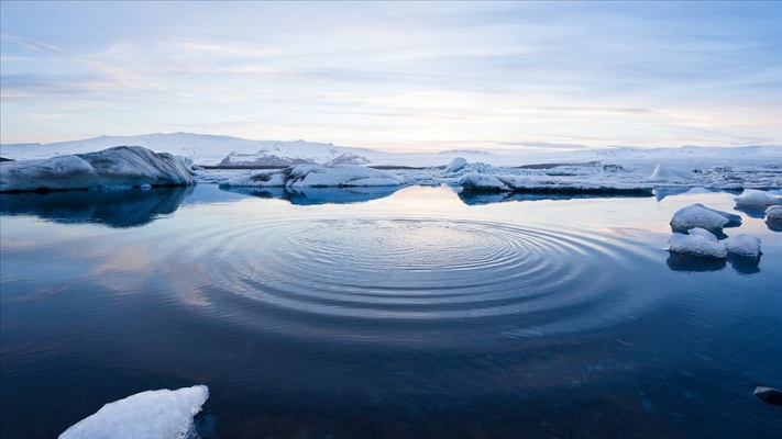 Kutup dairelerinde deniz buzu yüz ölçümü 30 yıllık ortalamanın altında kaldı