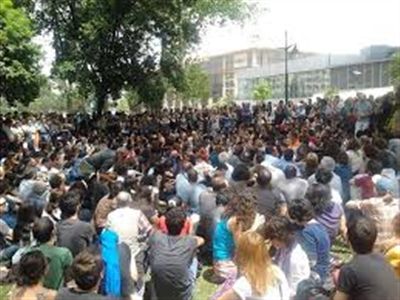 Taksim Dayanışması: 'Parkı boşaltmıyoruz'