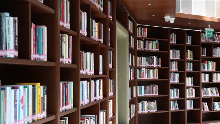 Fatih Merkez Kütüphanesi, 40 binden fazla kitap ve ücretsiz hizmetleriyle kitapseverlerle buluşacak