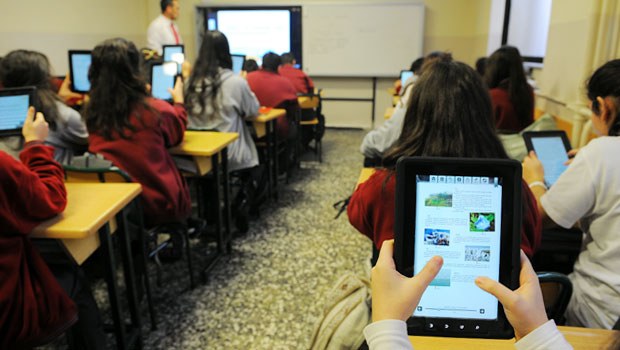 FATİH Projesi ile 9 Bin 52 Okul Daha İnternete Kavuşacak