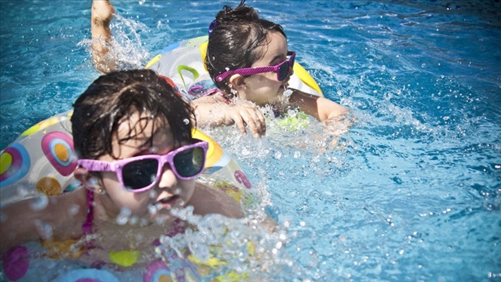 El, ayak, ağız hastalığı havuza giren çocuklarda daha sık görülüyor