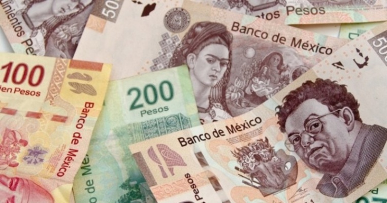 Meksika'da tüm yaşlılara maaş bağlanıyor