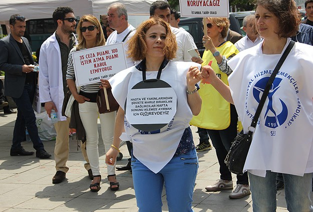 İstanbul'da aile hekimleri iş bırakma eylemi başlattı