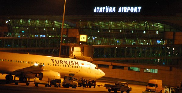 Atatürk Havalimanında Sıcak Saatler Yaşandı