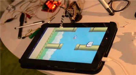 Flappy Bird oynayan robot geliştirildi