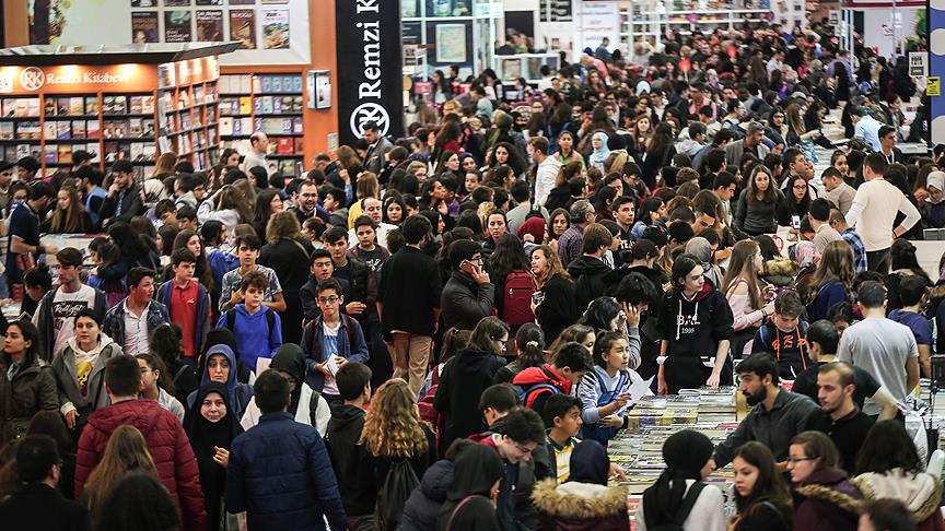 '37. Uluslararası İstanbul Kitap Fuarı'nı 611 bin 444 kişi ziyaret etti