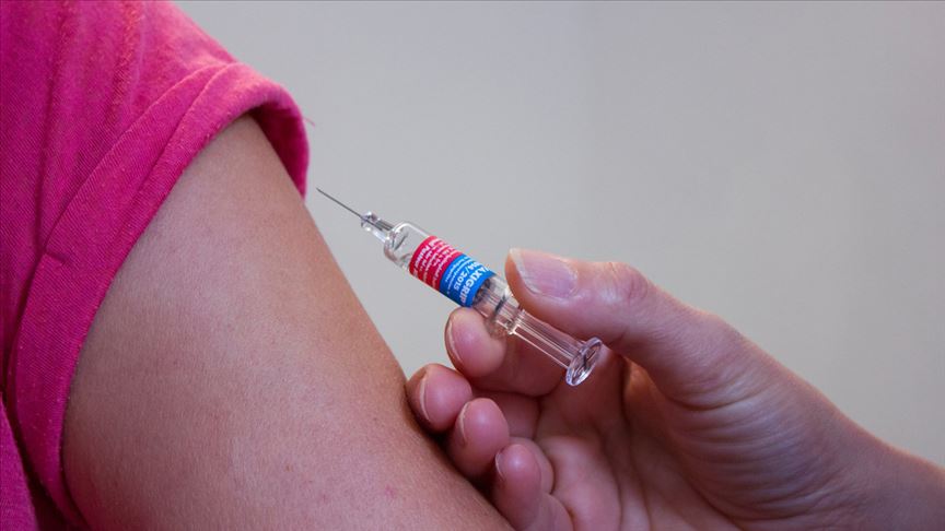 Sağlık Bakanlığı 'tarihi geçmiş aşı yapıldığı' iddialarını yalanladı