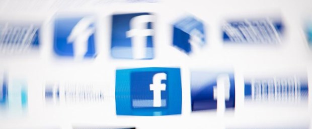 Facebook'tan Gençler Kaçıyor, Yaşlılar Akın Ediyor