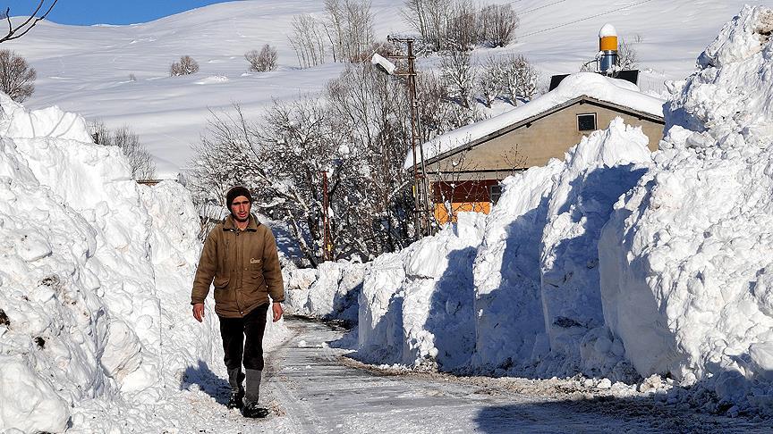 Yurtta soğuk hava ve kar yaşamı olumsuz etkiliyor
