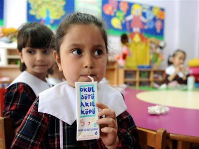 Okul Sütü, Pazartesi, Çarşamba ve Cuma Günleri Dağıtılacak