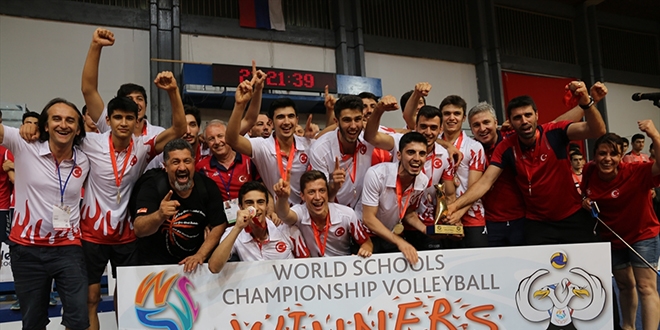 Türk lisesi, dünya voleybol şampiyonu oldu