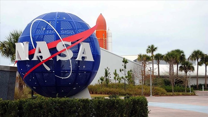 NASA'nın uzay aracı 2 yıllık dönüş yolculuğuna başladı