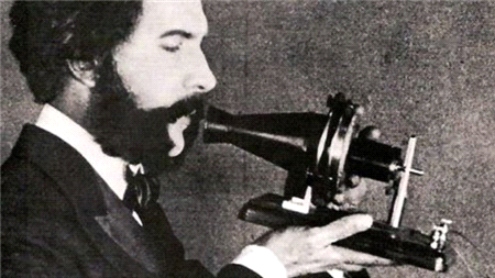 Tarihteki ilk telefon görüşmesi