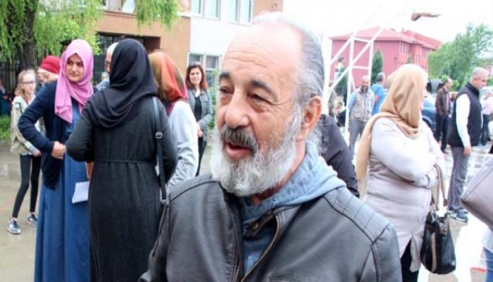 CHP'li Bakıroğlu, TEOG ile yerleşenlerin nakillerini Milli Eğitim Bakanı'nın gündemine taşıdı
