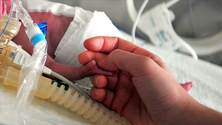 Erken doğan bebeklerde körlüğe yol açabilen 'ROP' hastalığı riskine dikkat