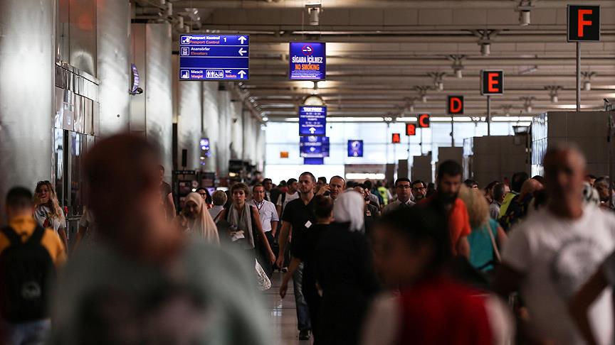 Yarıyıl tatilinde 3 milyon yolcu Atatürk Havalimanı'nı kullandı