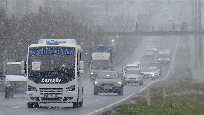 İstanbul'da karla karışık yağmur bekleniyor!