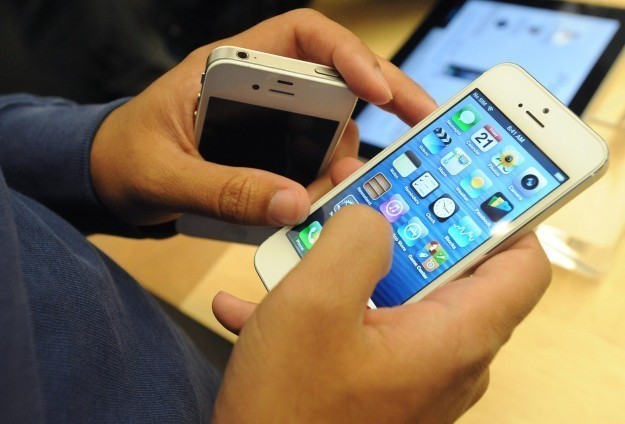 Gençlerde "Akıllı Telefon Bağımlılığı" Tehlikesi