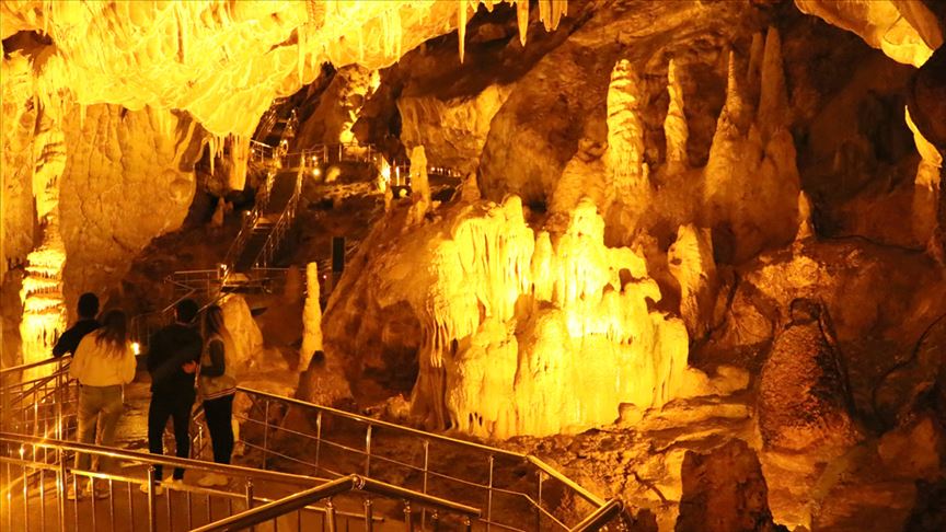 UNESCO listesindeki Ballıca Mağarası sağlık turizmine aday