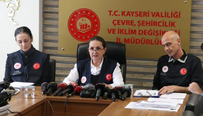 Kayseri'de 11 okul ağır hasarlı